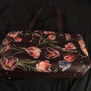 Brown shoulder purse with flowers